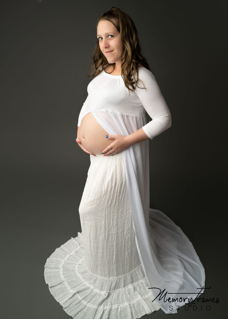 Best Kitchener Waterloo maternity photographer, New Dundee maternity photographer,