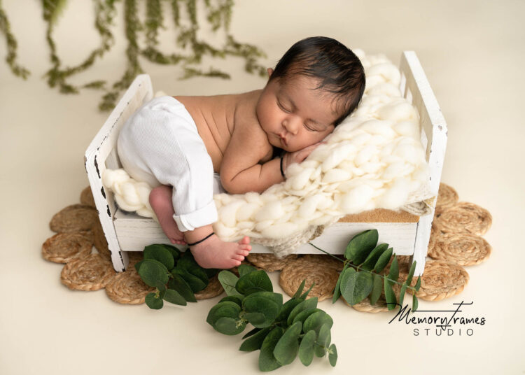 best baby photographer, photographer for babies, newborn photoshoot, kitcheners best newborn photographer