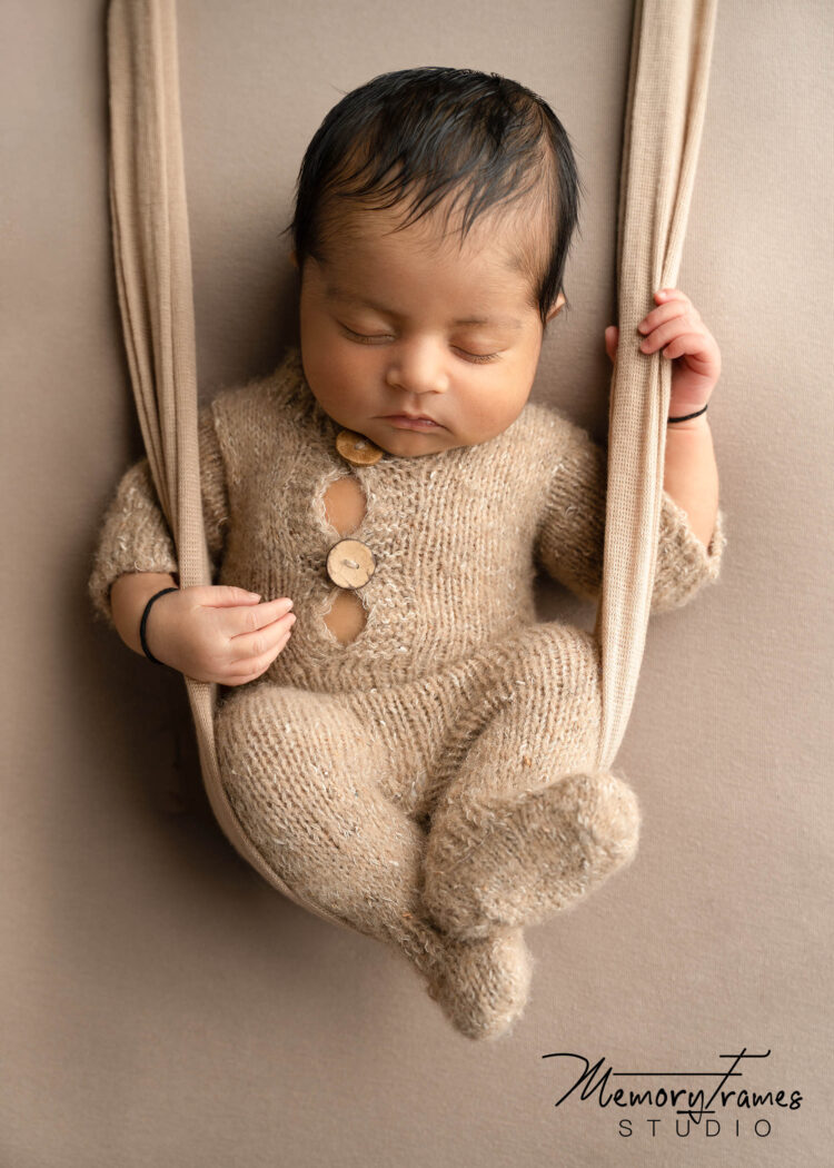 waterloo posed newborn photographer, kitchener waterloo newborn posed photographer, cambridge newborn photographer.