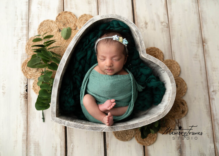 newborn photographer Indian, Gujarati newborn photographer, Ira needles newborn photographer,