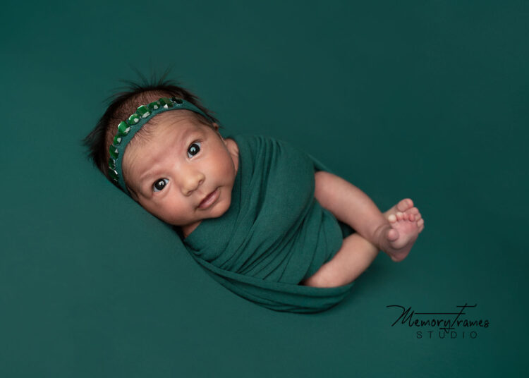 newborn photographer Guelph, photography Guelph, Guelph photography, Indian newborn photographer,