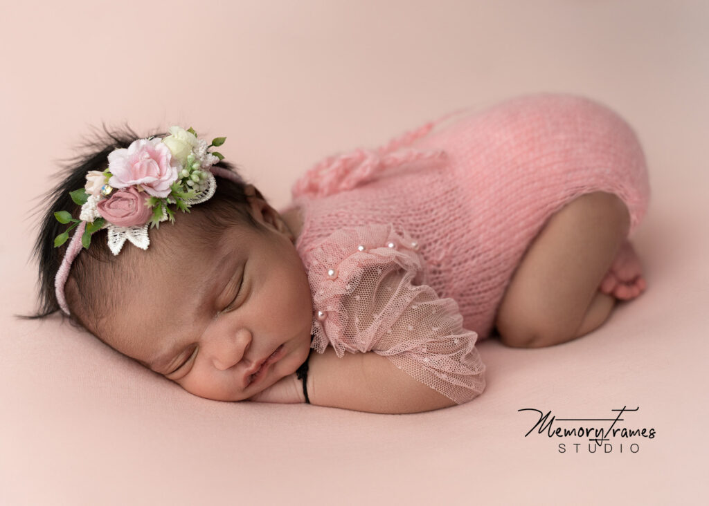 newborn Photographer Kitchener-waterloo, Kitchener-waterloo newborn photography, k-w newborn photographer,