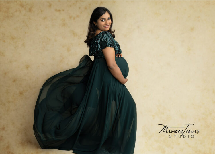 maternity photographer close to me, maternity photographer in my area, maternity photographer huron,