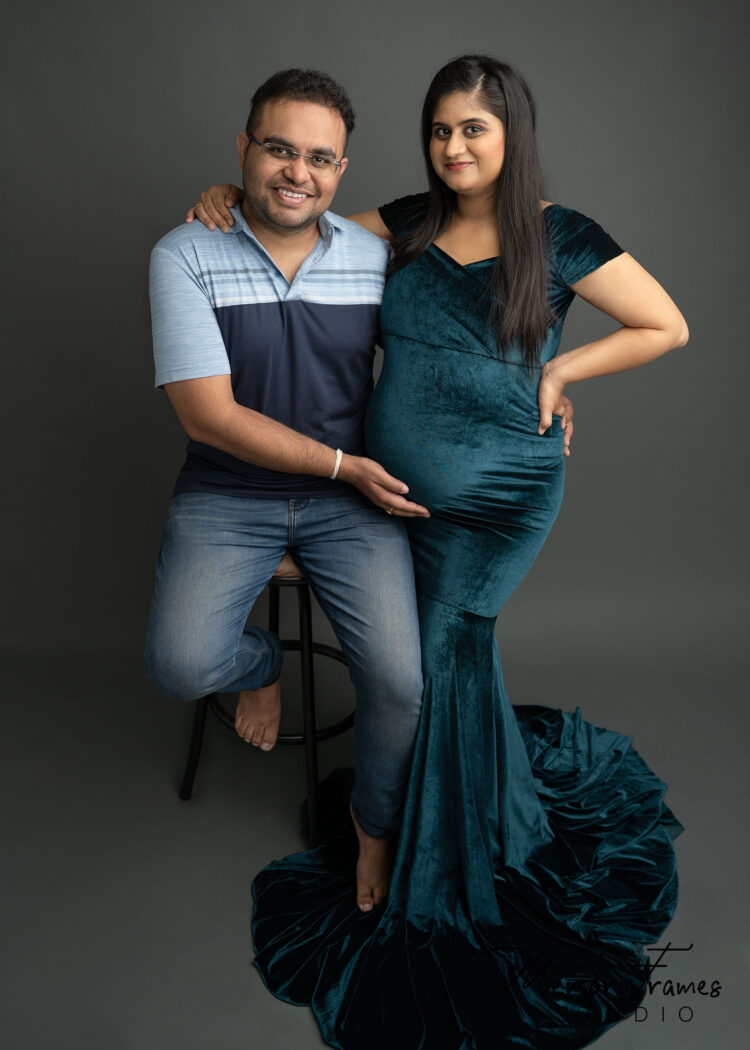 Best Kitchener maternity photographer, Best photographer Kitchener, Waterloo maternity photographer,