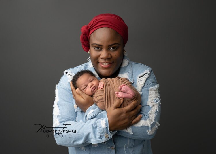 Best Kitchener newborn photographer, Best photographer Kitchener, Waterloo newborn photographer,