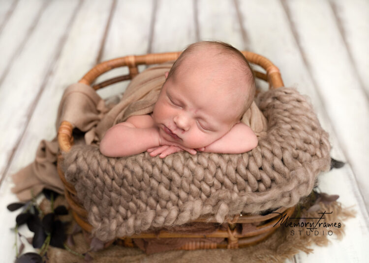 Newborn photographer ayr, Ayr best newborn photographer, Best newborn Cambridge photographer,