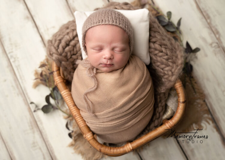 Newborn photographer Cambridge, Ayr newborn photographer