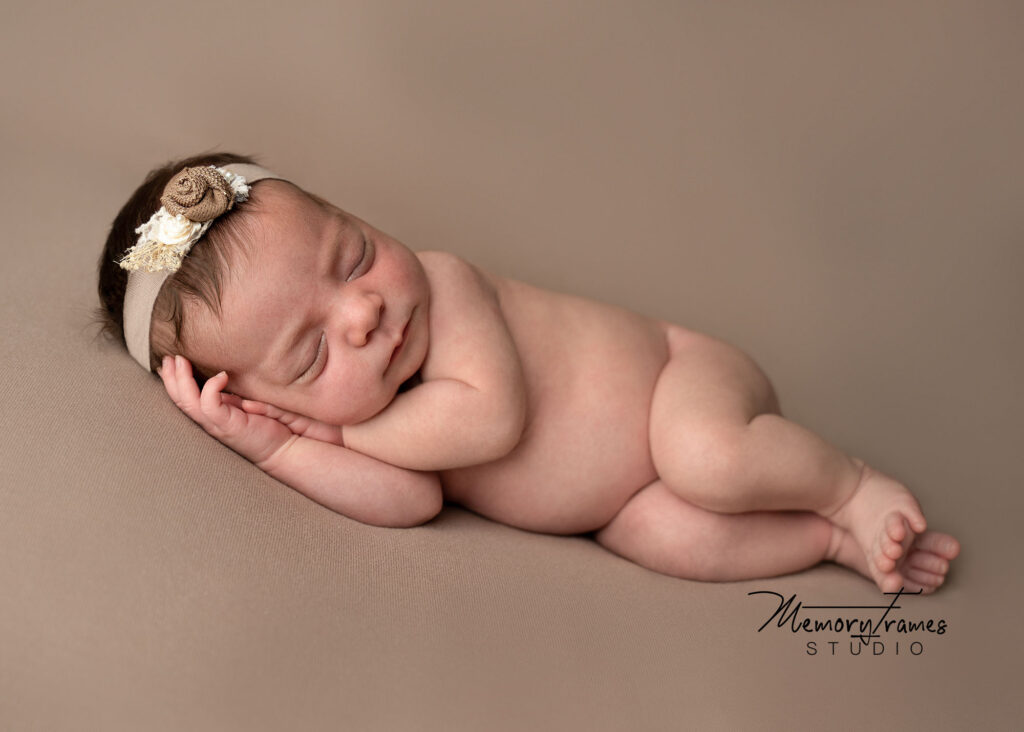 newborn Photographer Kitchener-waterloo, Kitchener-waterloo newborn photography, k-w newborn photographer,