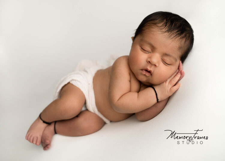 Newborn photographer ayr, Ayr best newborn photographer, Best newborn Cambridge photographer,