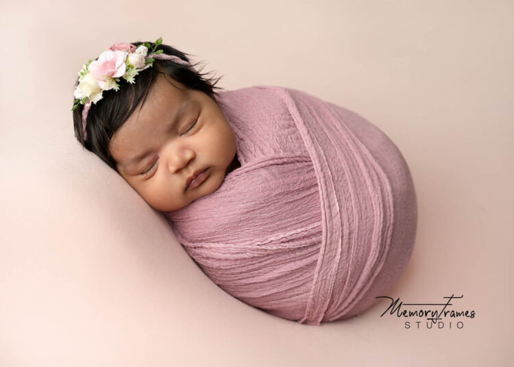 Best Kitchener Waterloo newborn photographer, New Dundee newborn photographer,