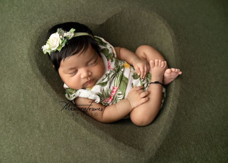 newborn photographer Indian, Gujarati newborn photographer, Ira needles newborn photographer,