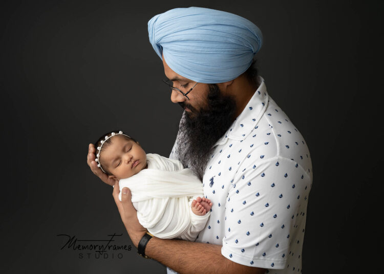 Guelph newborn photographer, newborn photographer Guelph, Guelph newborn photography