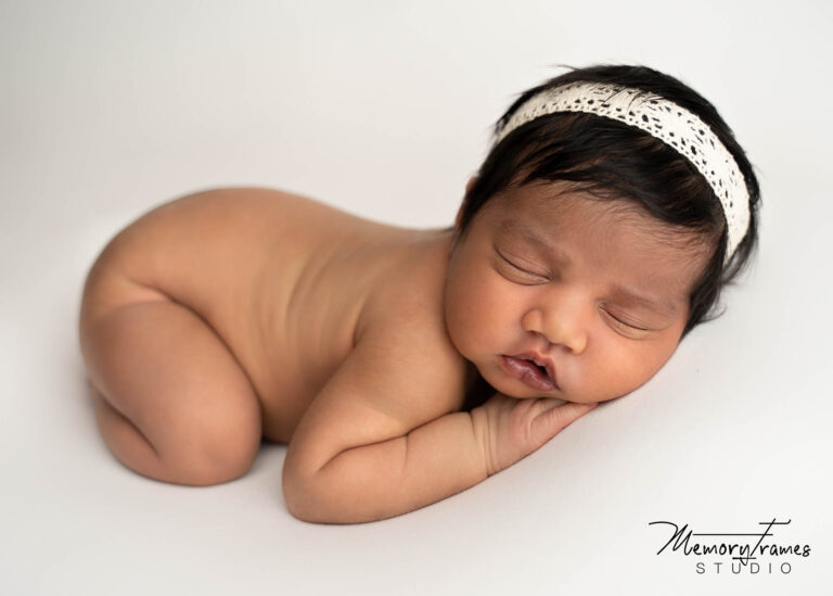 Newborn photography Kitchener, newborn photography Cambridge, Newborn Photographer Kitchener